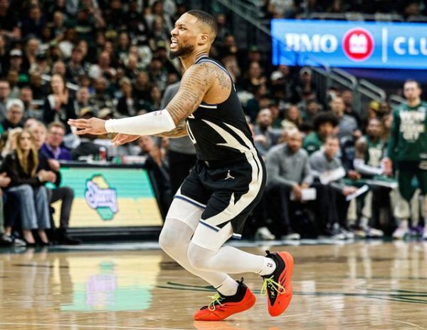 Lillard: Chấn thương của tôi rất nghiêm trọng; Quá trình phục hồi chậm, nhưng tôi tự tin rằng tôi sẽ